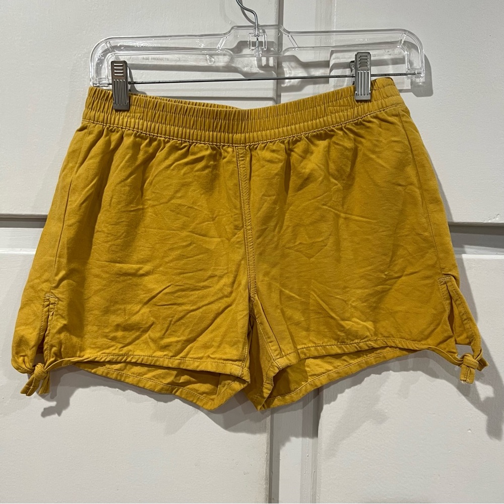 Madewell yellow shorts
